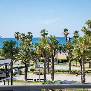 Departamento 4 Ambientes - - Primera Linea De Mar Salou